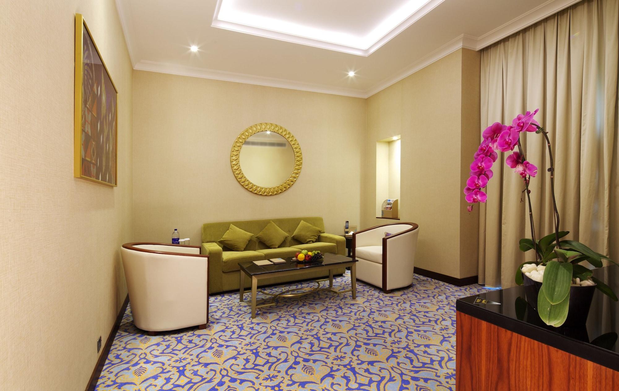 Raviz Center Point Hotel Dubai Exteriör bild