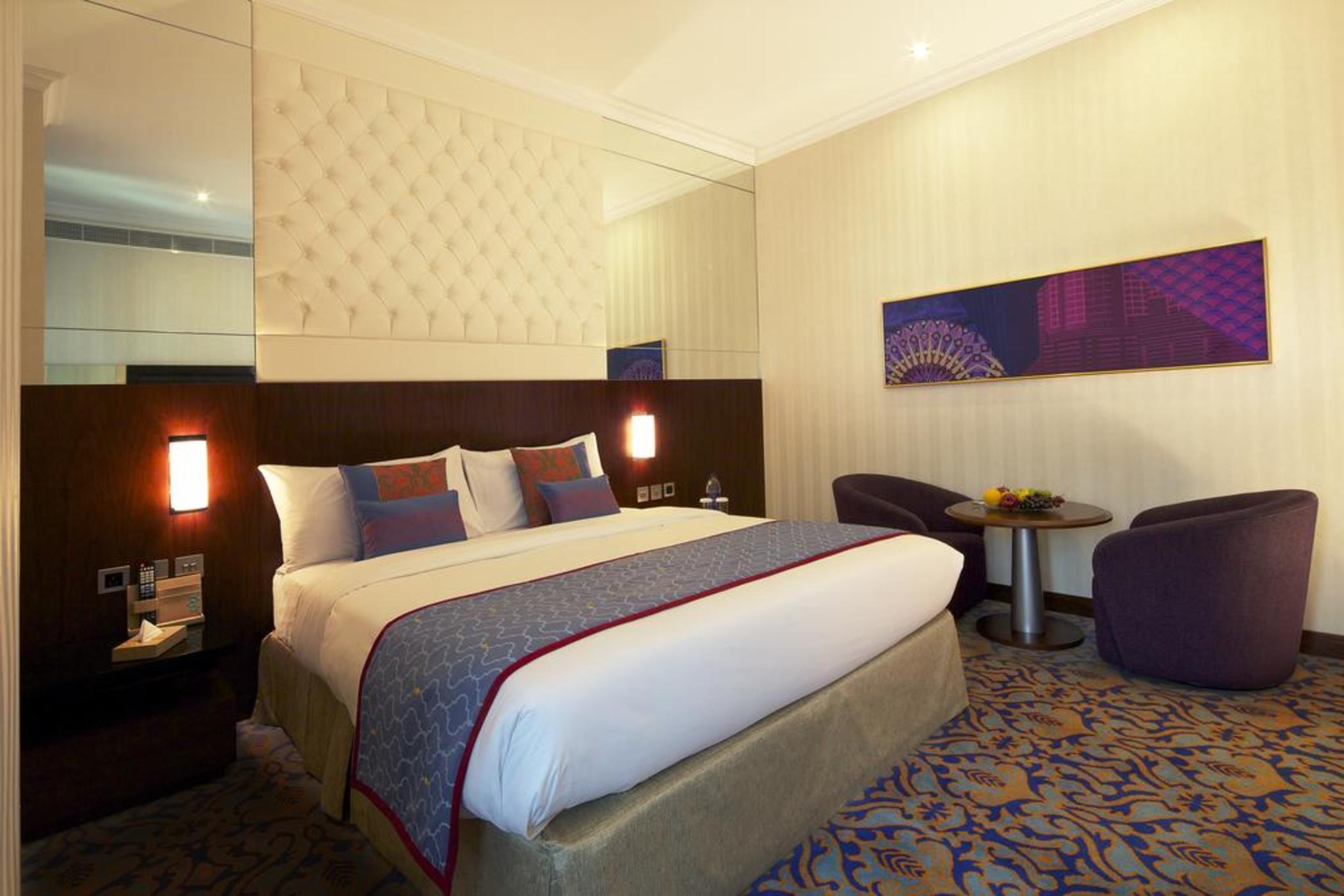Raviz Center Point Hotel Dubai Exteriör bild